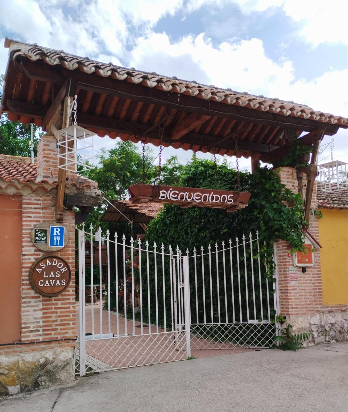 Hospedium Hacienda Las Cavas Olmedo Exterior photo
